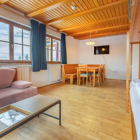 Amazing Apartment In Pohorje With Wifi Hočko Pohorje