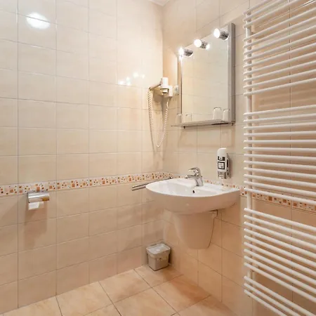 1 Bedroom Gorgeous In Pohorje *