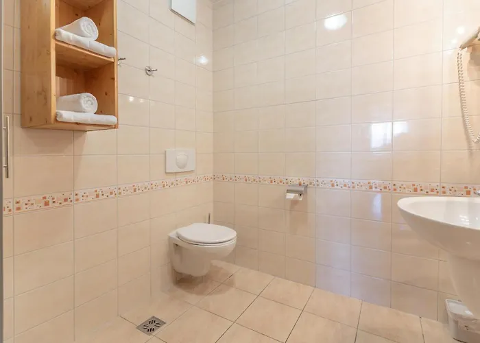 1 Bedroom Gorgeous In Pohorje شقة *